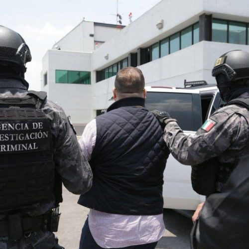 DDEC98C5-B63D-4235-A6D5-644D479DB716